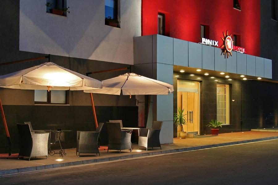 Hotel Finix Szandanszki Kültér fotó